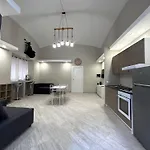 Casa Alvin 2 * Naples