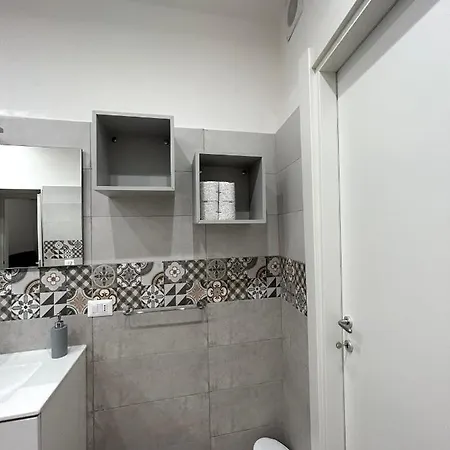 Casa Alvin 2 Neapol